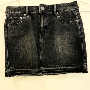 tractr denim skirt, dark wash
